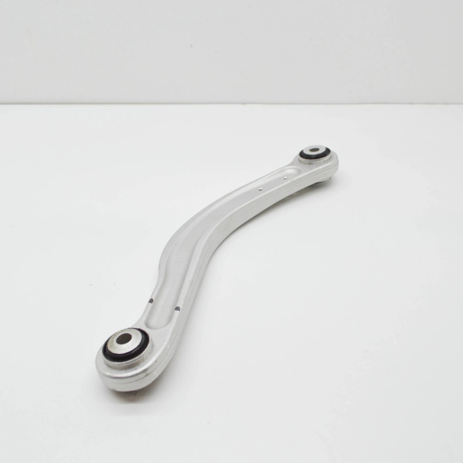 NEW MERCEDES-BENZ C W205 REAR RIGHT STRUT ROD A2053506203 ORIGINAL