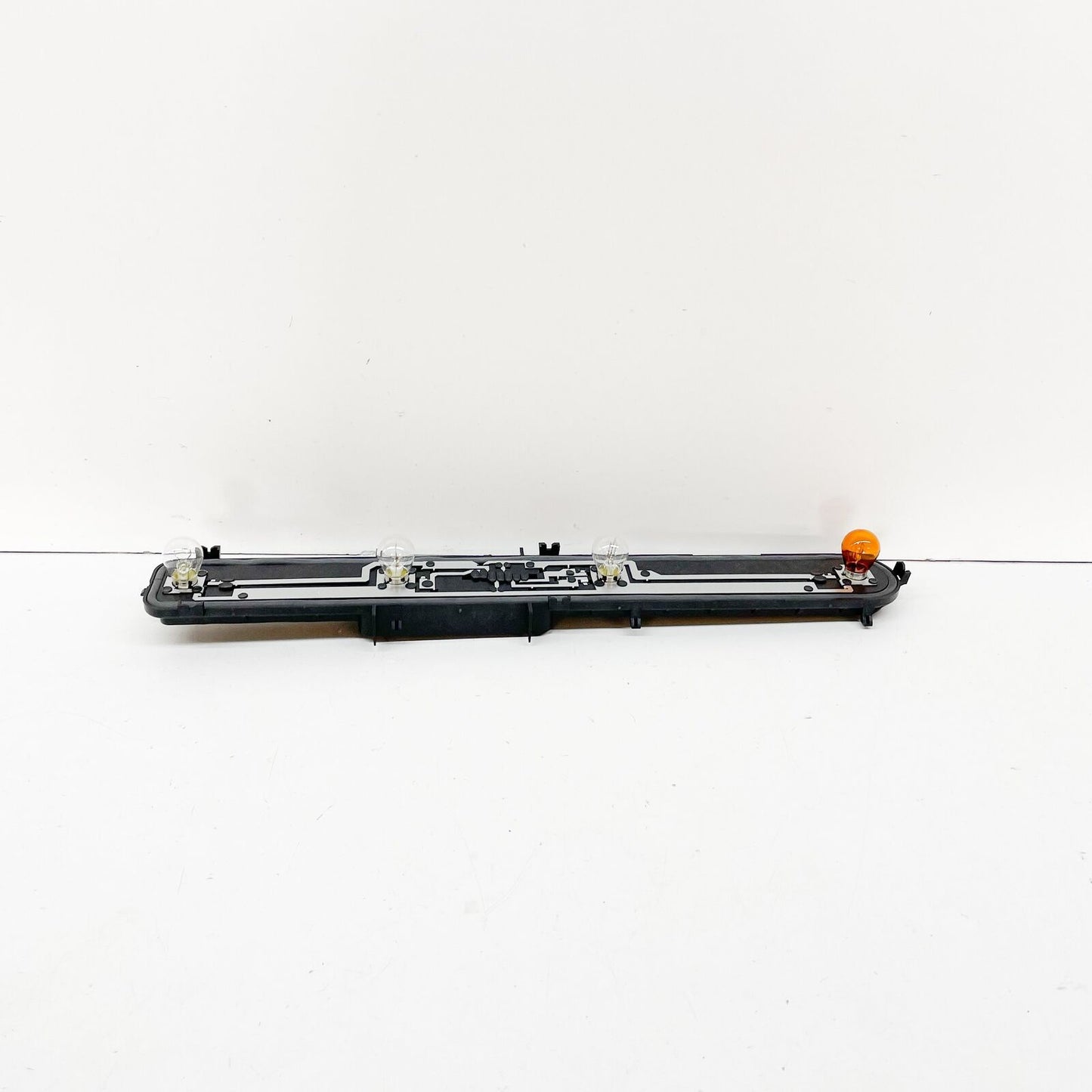 NEW VW CRAFTER 30-50 FURGON 2E REAR TAILLIGHT BULB HOLDER 2E0945257 ORIGINAL