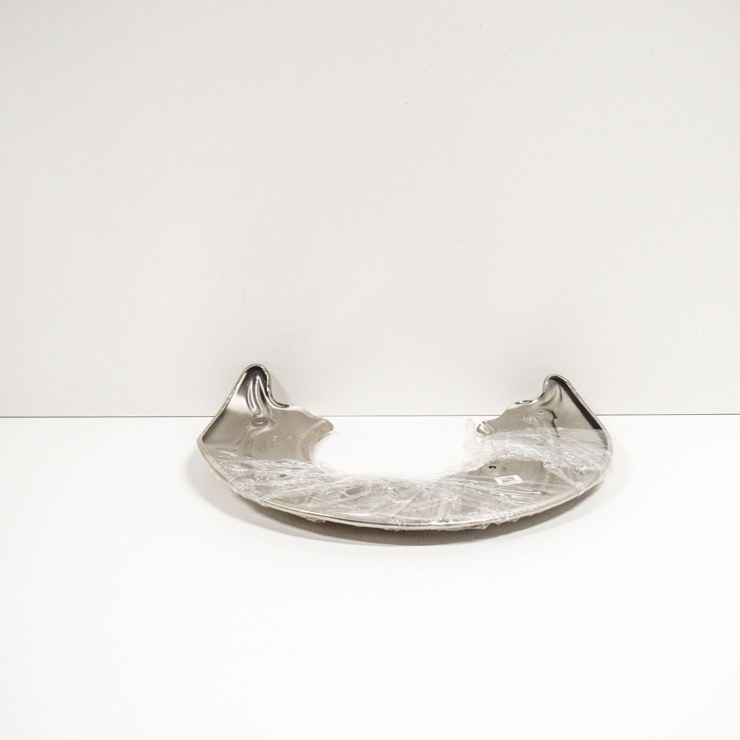 NEW AUDI A4 B9 FRONT BACKING PLATE DUST SPLASH SHIELD 8W0615311E ORIGINAL