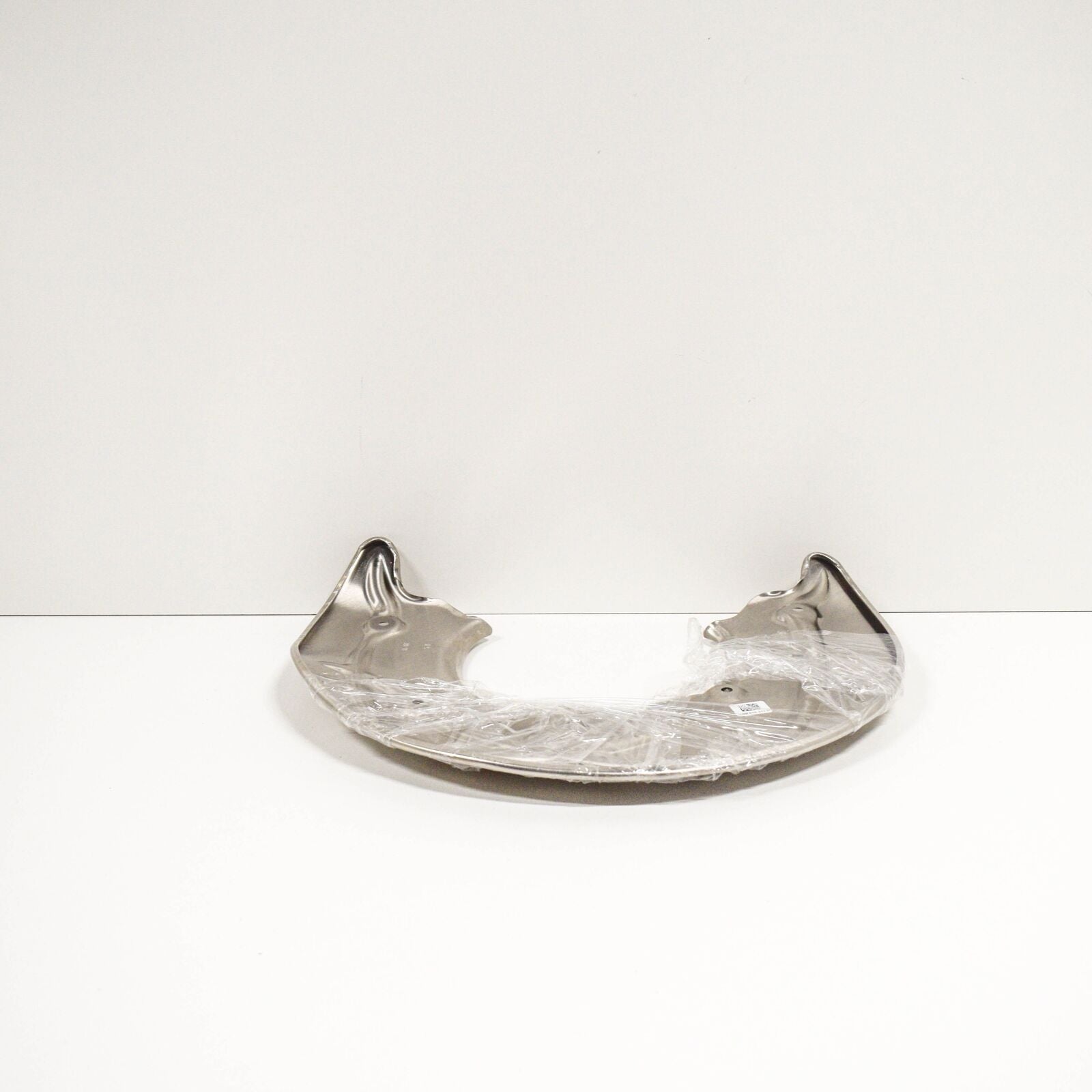 NEW AUDI A4 B9 FRONT BACKING PLATE DUST SPLASH SHIELD 8W0615311E ORIGINAL