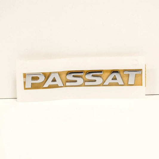 NEW VOLKSWAGEN PASSAT B8 REAR TAILGATE BOOT LID EMBLEM 561853687B2ZZ ORIGINAL