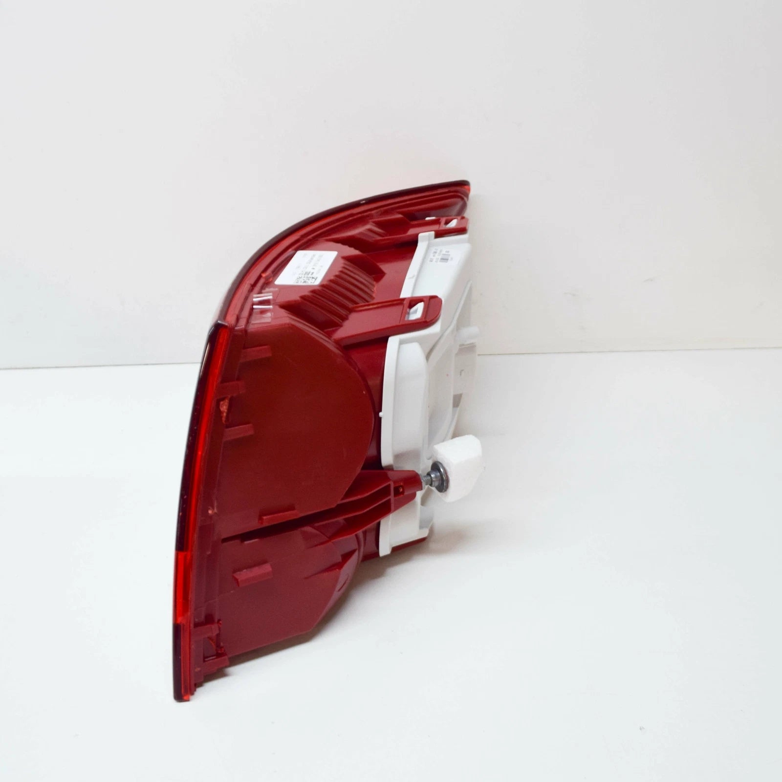 NEW AUDI A6 C6 REAR LEFT TAILLIGHT 4F5945095L ORIGINAL
