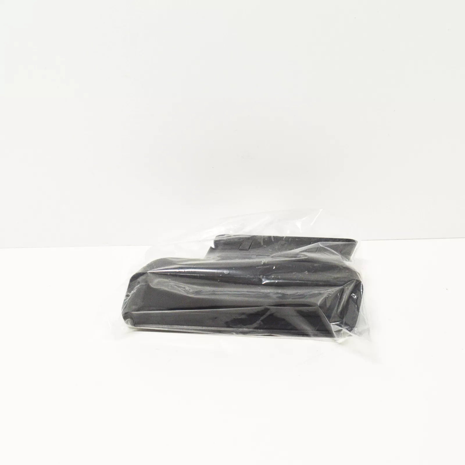 NEW VOLKSWAGEN GOLF MK7 INTAKE AIR DUCT 5Q0129618N ORIGINAL