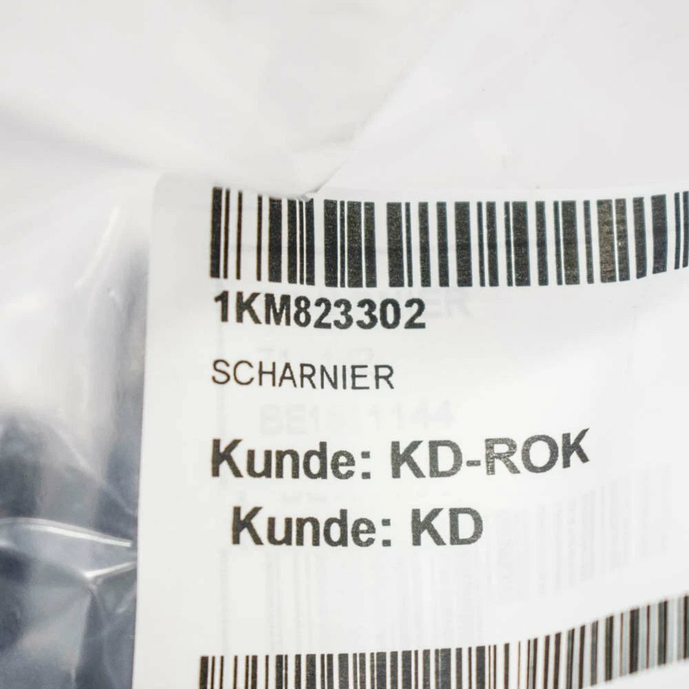 NEW VOLKSWAGEN JETTA MK5 RIGHT SIDE BONNET HINGE 1KM823302 ORIGINAL