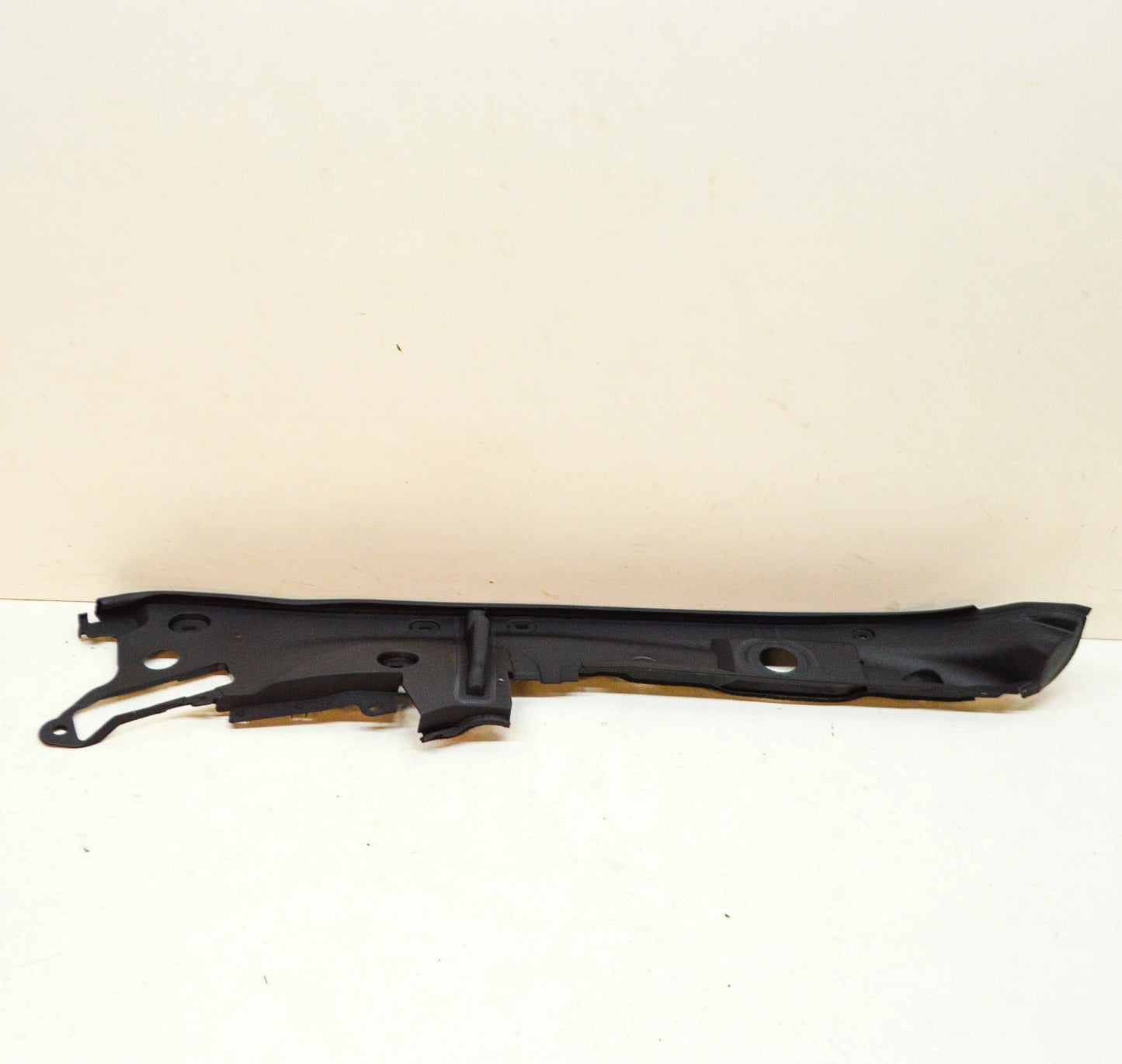 NEW BMW 7 G11 G12 FRONT BONNET HOOD RIGHT SIDE SEALING 51767475290 ORIGINAL