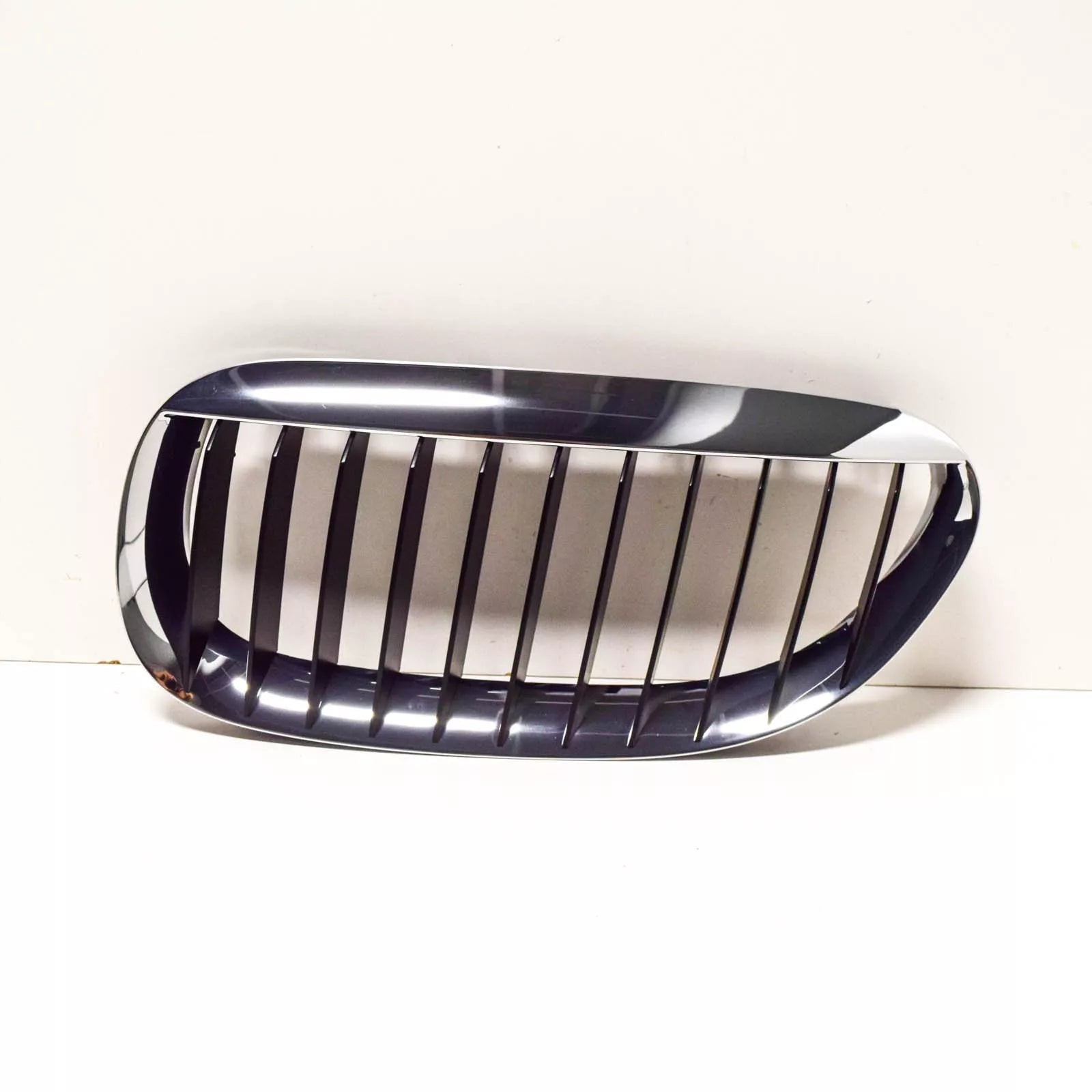 NEW BMW 6 E63 FRONT LEFT GRILL 51137008915 7008915 2008 3560765 ORIGINAL