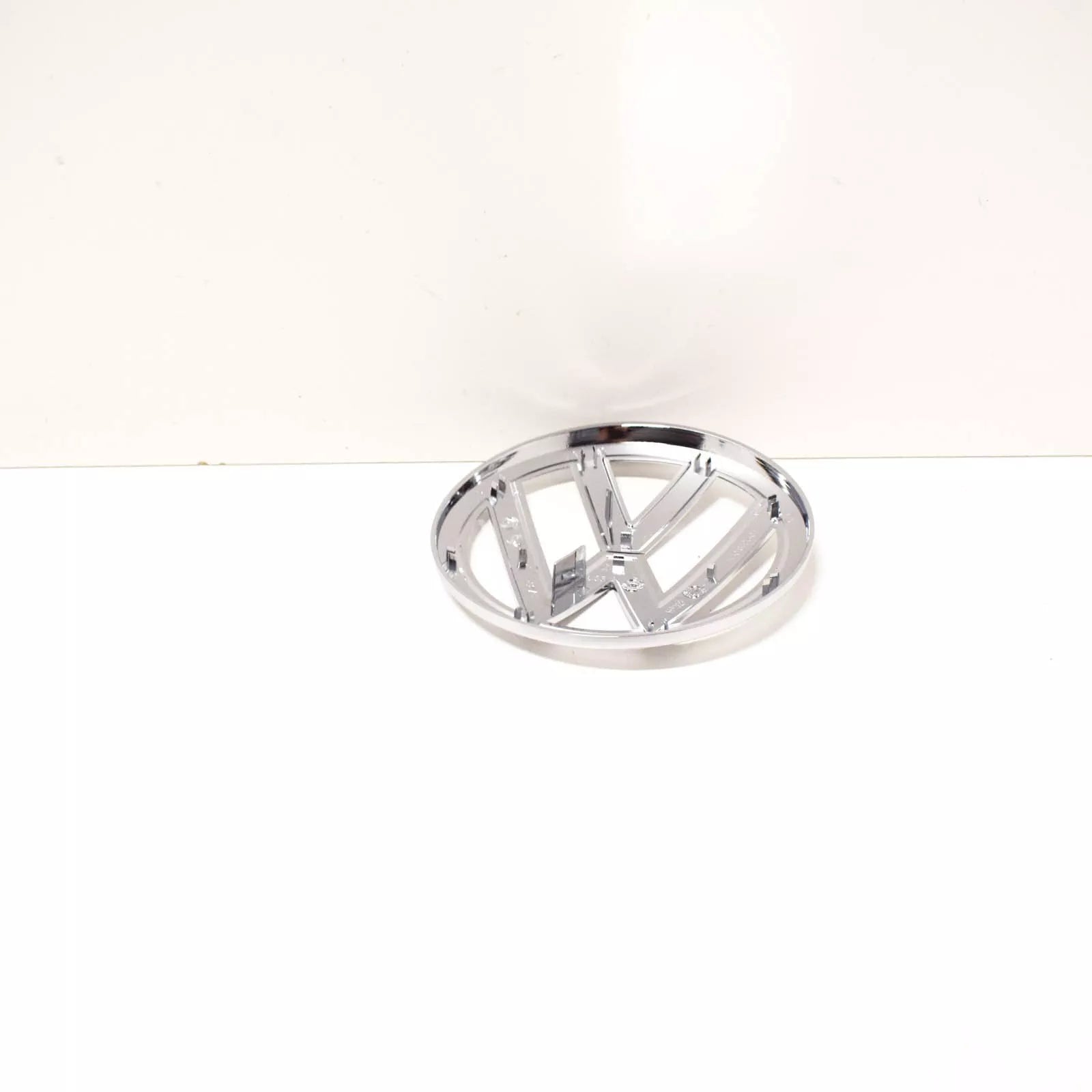 NEW VW GOLF MK7 FRONT BUMPER GRILLE CHROME EMBLEM BADGE 5G08536012ZZ