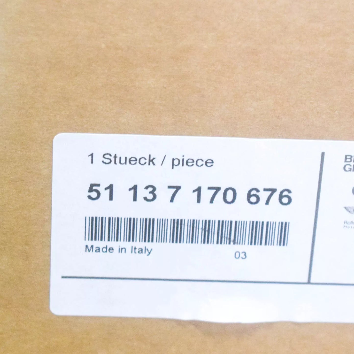 NEW BMW X5 E53 TRUNK LID GRIP WITH KEY BUTTON 51137170676 ORIGINAL