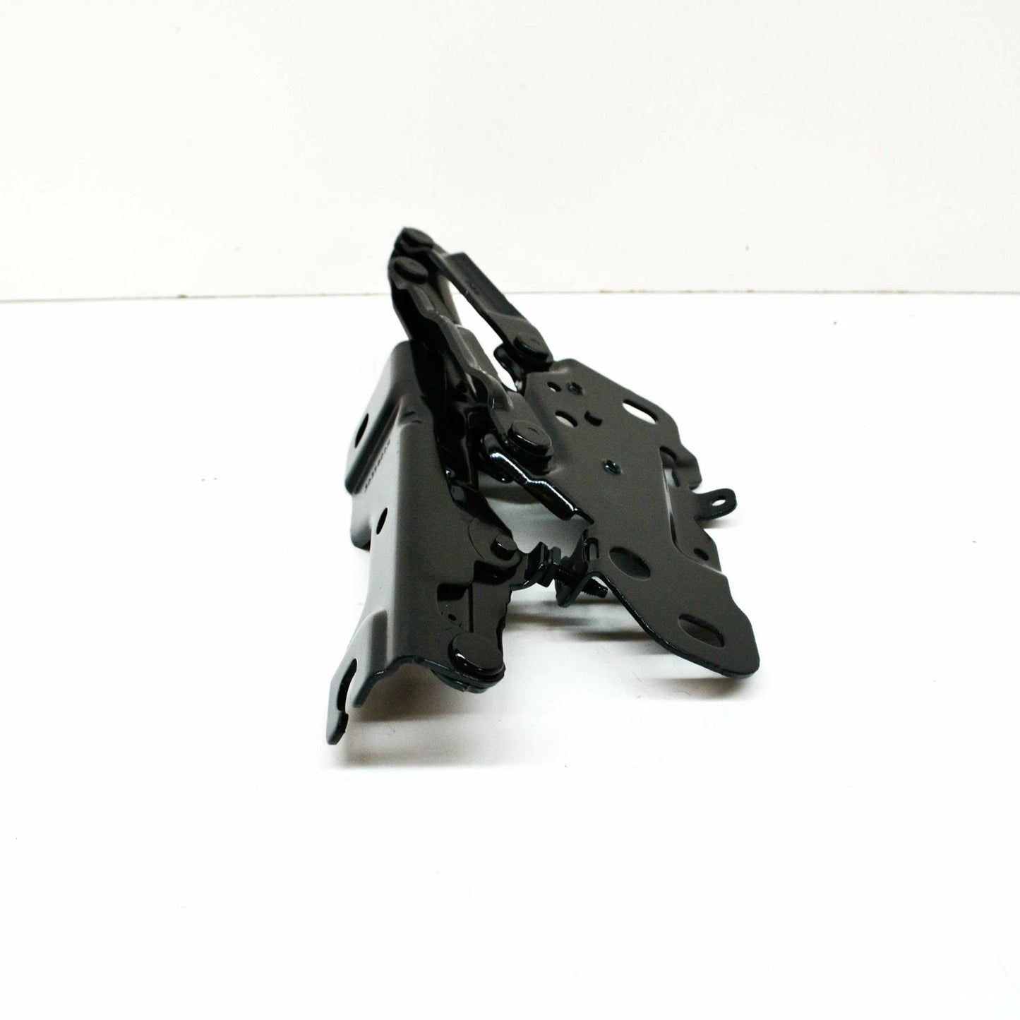 NEW BMW X3 G01 F97 FRONT LEFT HOOD HINGE 41617475791 ORIGINAL