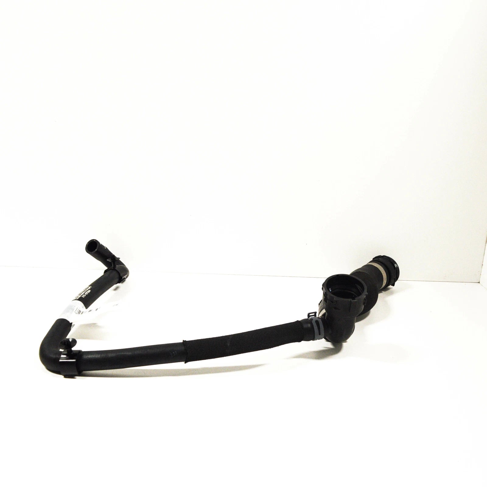 NEW AUDI Q7 4M RADIATOR WATER HOSE 4M0122055AL