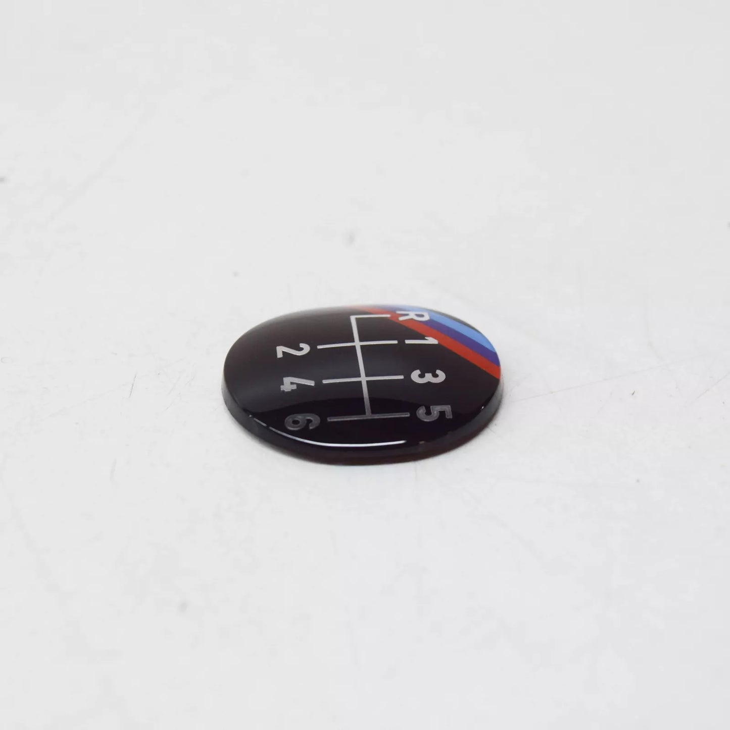 NEW BMW 8 E31 6 MANUAL SPEED GEAR SHIFT M EMBLEM 25111221825 ORIGINAL