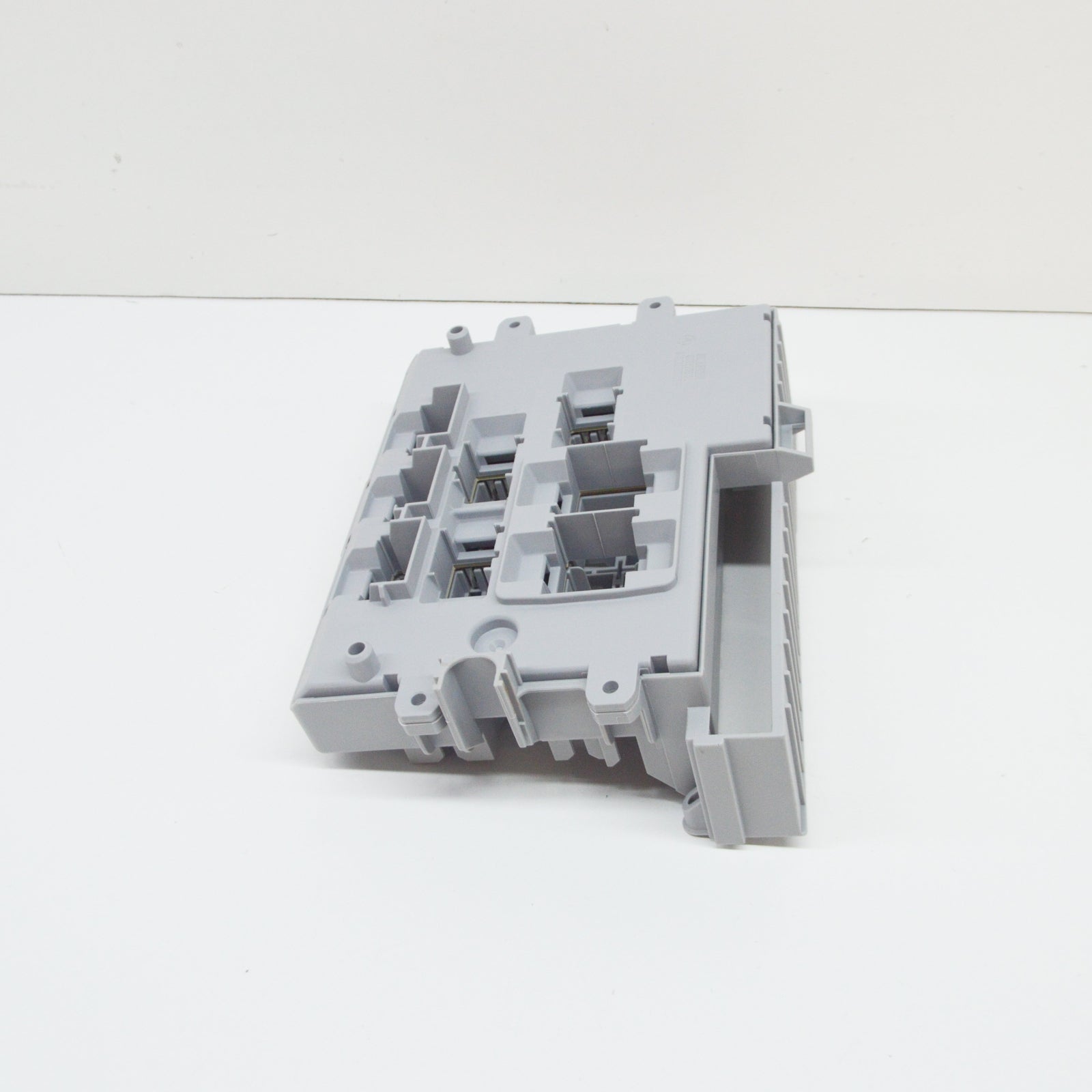 new bmw 3 e90 front power distribution box 61146978271 6978271 original