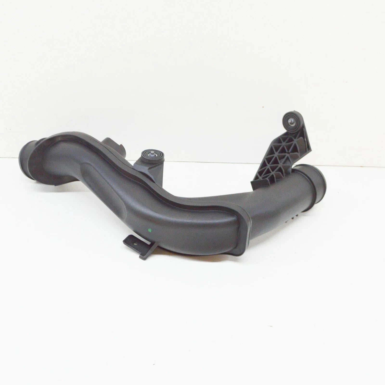 NEW VOLKSWAGEN BEETLE A5 AIR PIPE 1K0145770AG