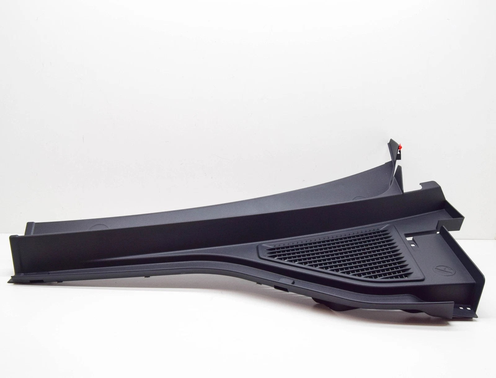 NEW VOLKSWAGEN T-ROC A11 LEFT WATER BOX COVER RHD 2GB819403A9B9 ORIGINAL