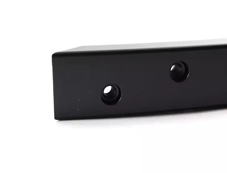 NEW AUDI R8 SPYDER 42 FRONT LEFT FENDER LINER BRACKET 420805357C