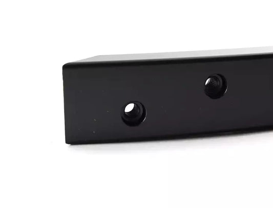 NEW AUDI R8 SPYDER 42 FRONT LEFT FENDER LINER BRACKET 420805357C