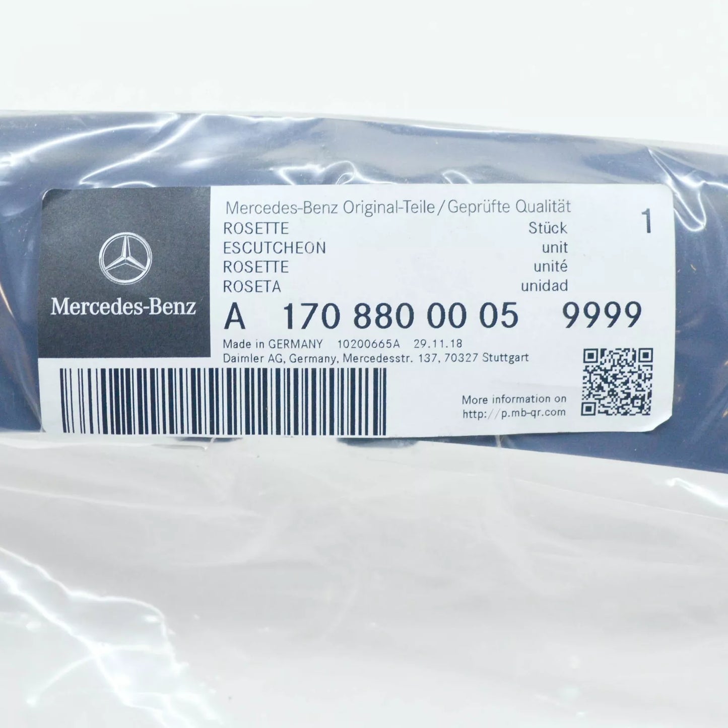 NEW MERCEDES-BENZ SLK R170 FRONT BUMPER ESCUTCHEON A17088000059999 ORIGINAL