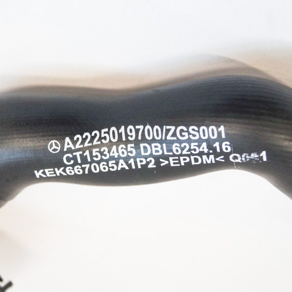 NEW MERCEDES BENZ S CLASS W222 ENGINE COOLANT PIPE A2225019700 ORIGINAL