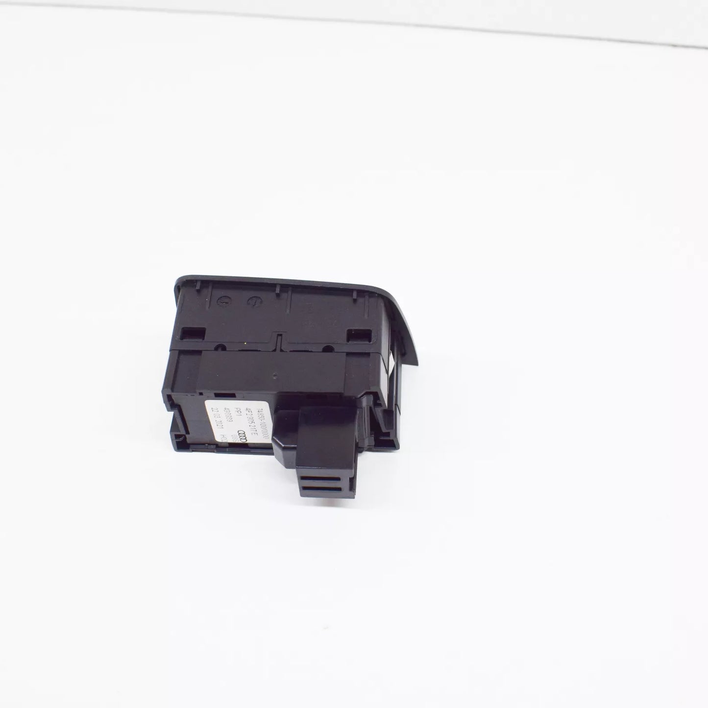 NEW AUDI A6 AVANT C6 IGNITION BUTTON START/STOP RHD 4F2905217EVUV