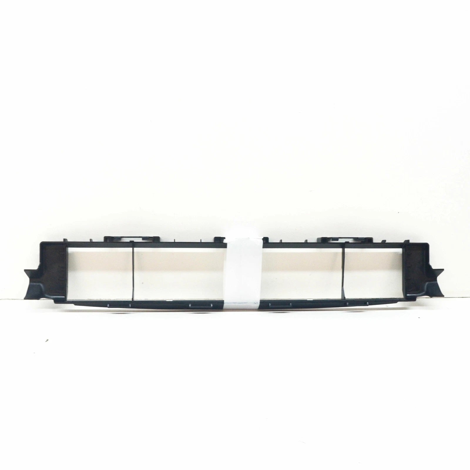 NEW MERCEDES-BENZ CLS C218 AIR DUCT A2185051930 ORIGINAL