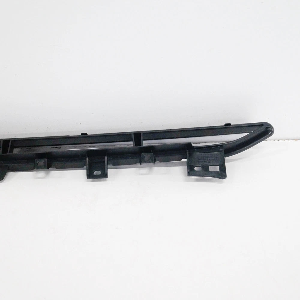 NEW AUDI A1 8X S-LINE FRONT BUMPER LOWER GRILLE CENTER 8XA807683A