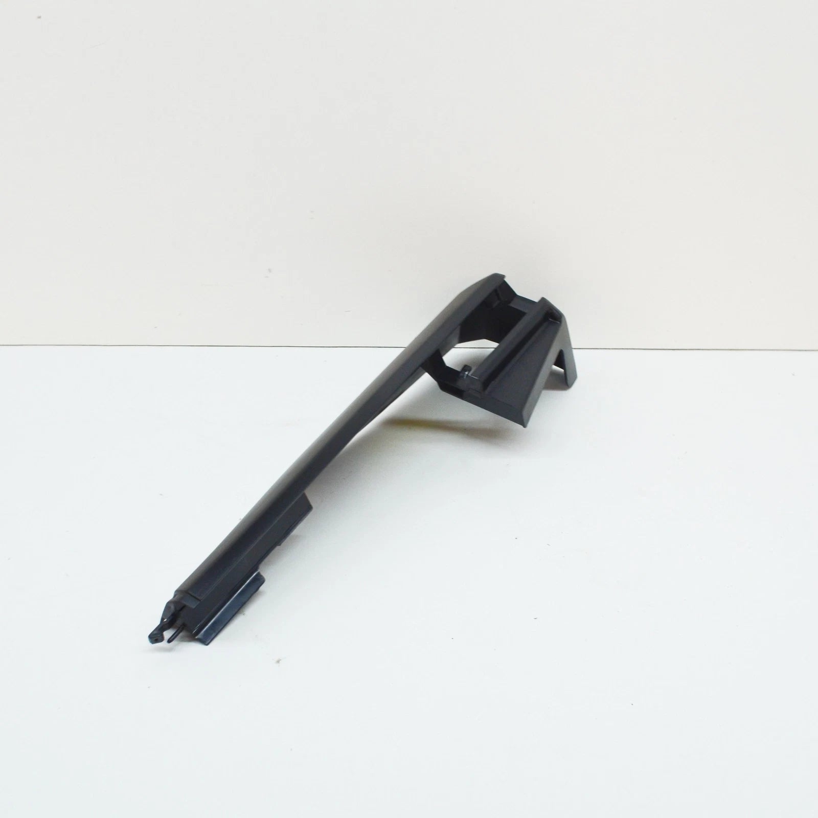 NEW MB M-CLASS W166 SEAT TRACK COVER LEFT A16691905009051 ORIGINAL