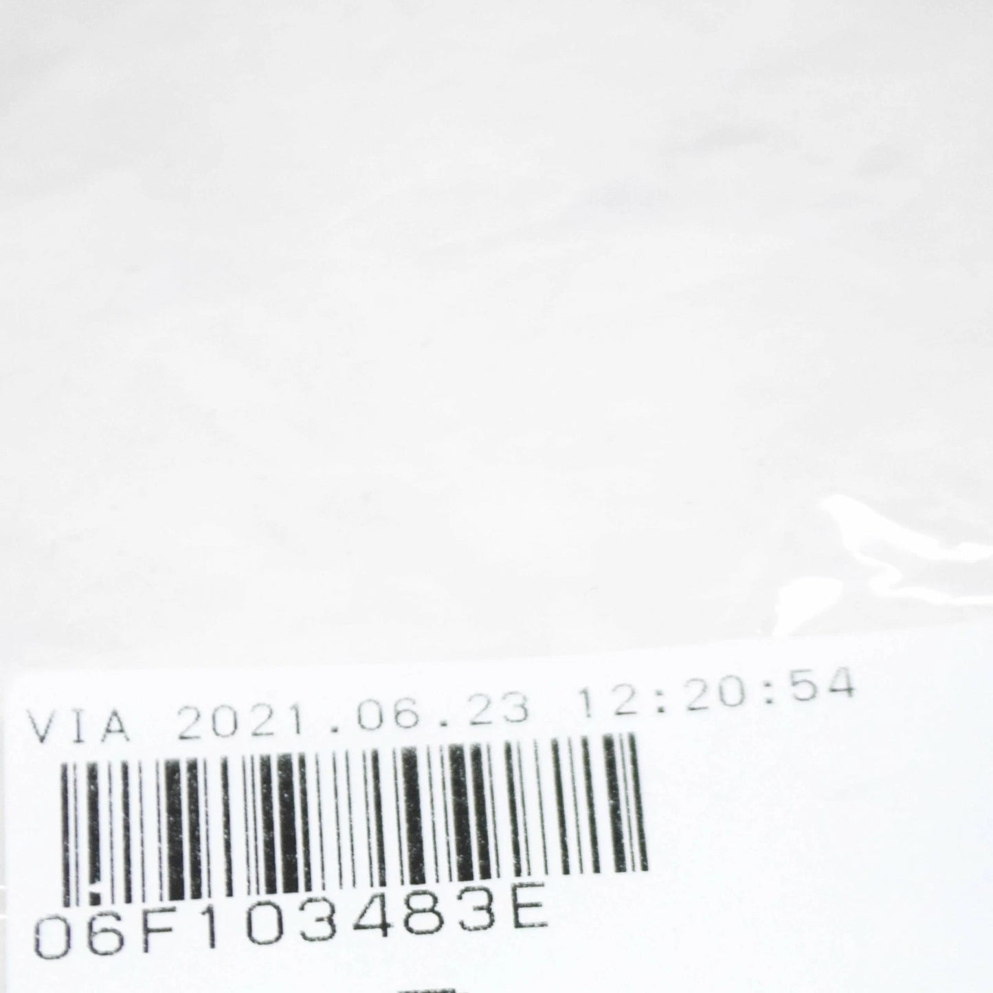 NEW AUDI A3 8P GASKET SEAL 2.0 PETROL 06F103483E 2008