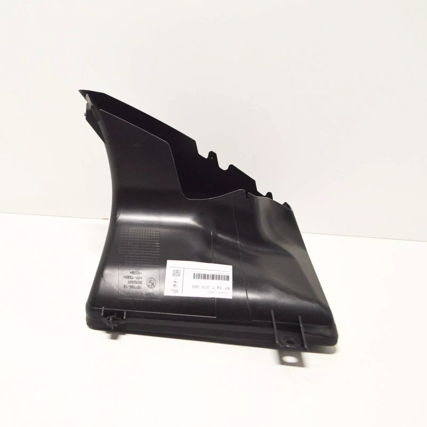 NEW BMW 6 F06 RADIATOR COOLING RIGHT AIR DUCT 51747370386 7370386 2016 ORIGINAL