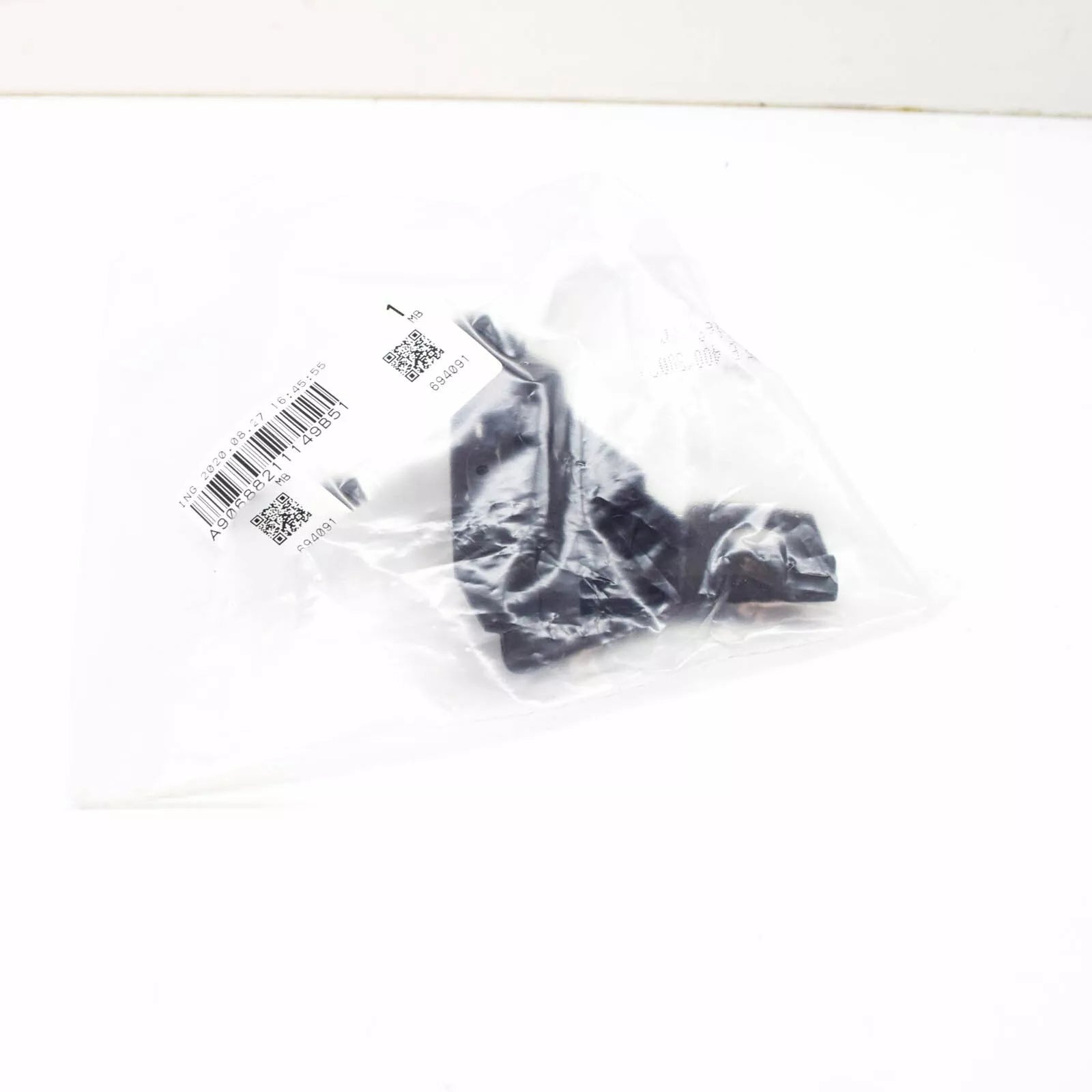 NEW MB SPRINTER 906 FRONT LEFT SIDE PANELLING BRACKET A90688210149B51 ORIGINAL