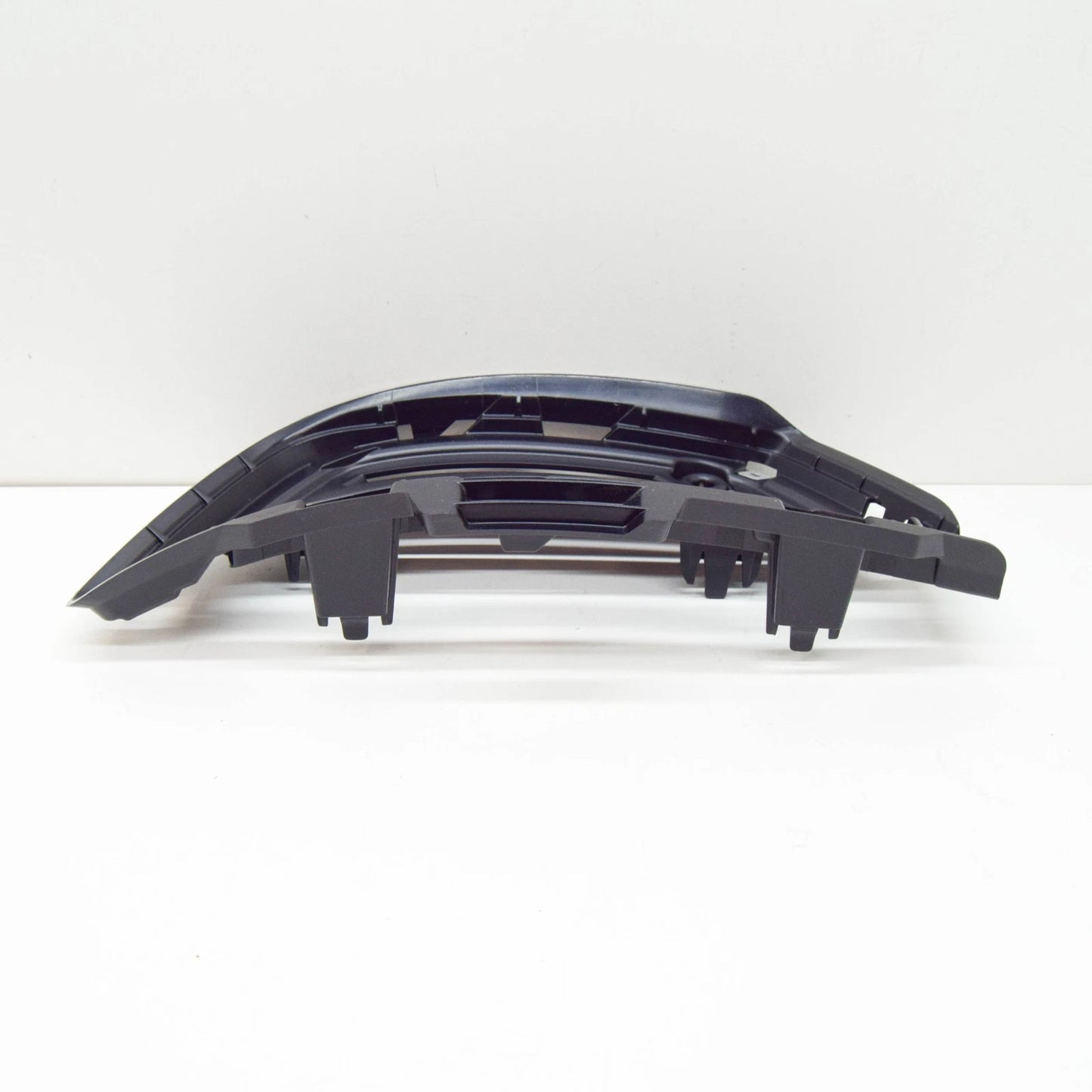 NEW MB C W204 AMG FRONT BUMPER LEFT OUTER GRILLE BRACKET A2048850824 ORIGINAL