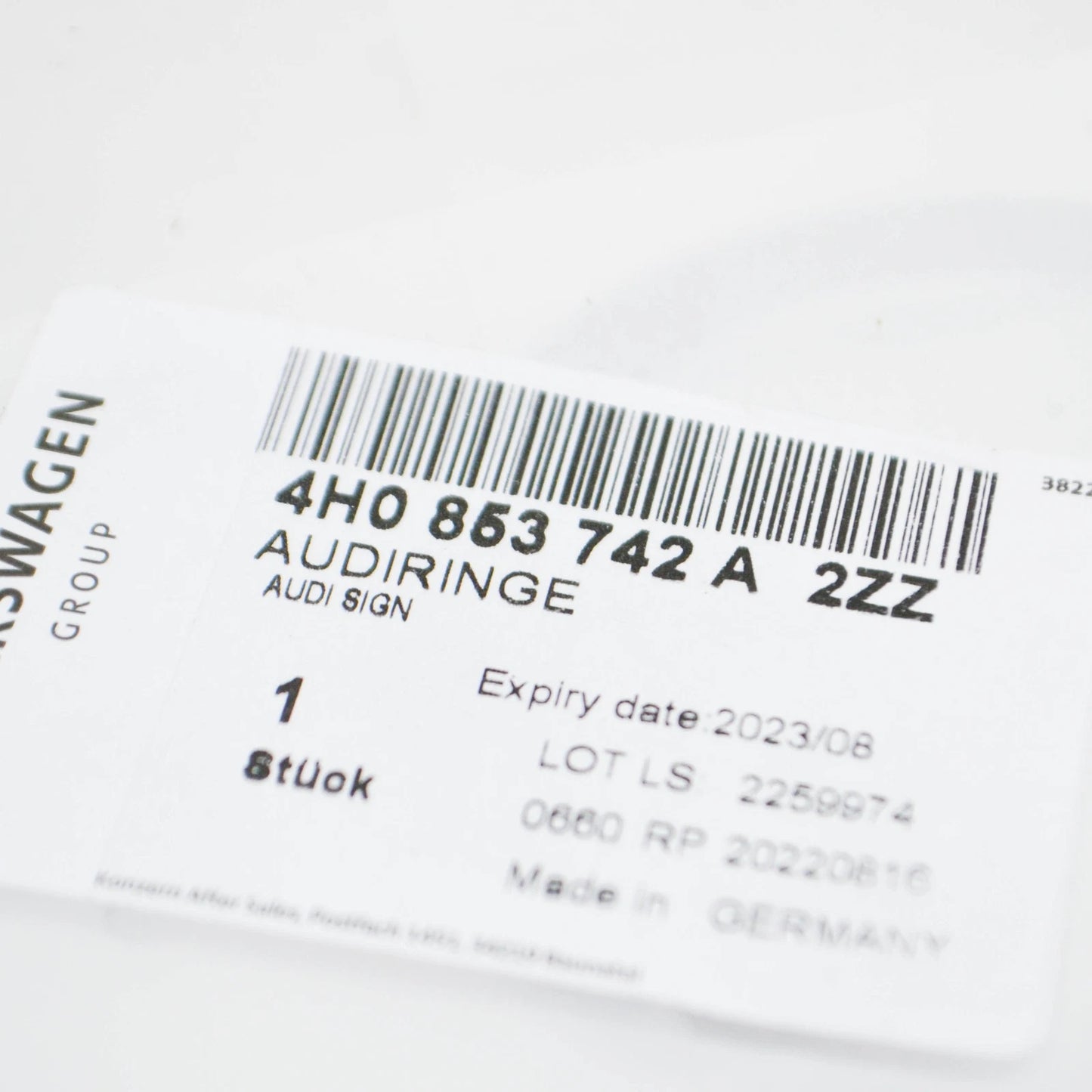 NEW AUDI Q5 8R REAR TRUNK RINGS EMBLEM BADGE 4H0853742A2ZZ ORIGINAL