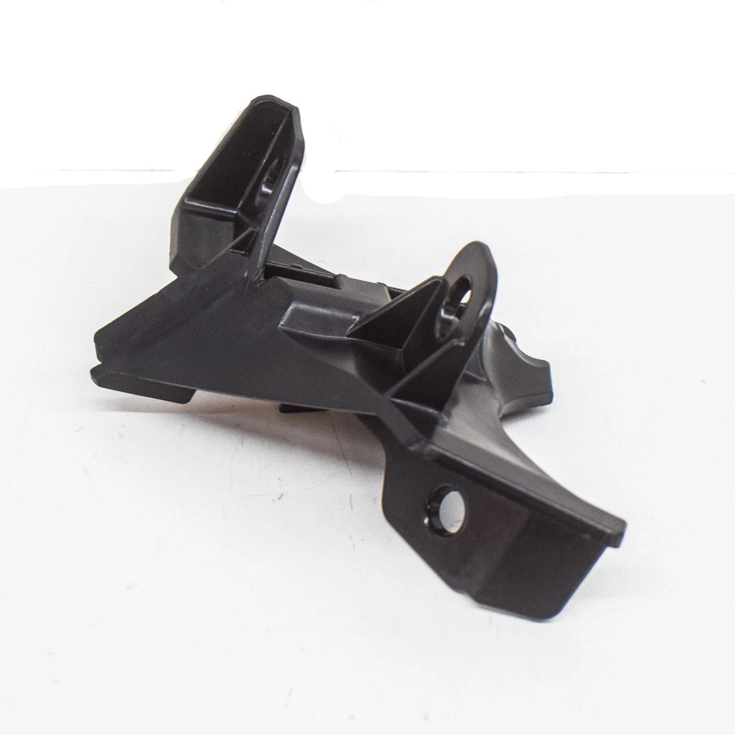 NEW BMW Z4 E89 FRONT BUMPER LEFT BRACKET HOLDER 51117192157 7192157 2011