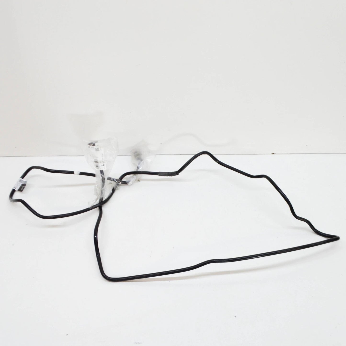 NEW MERCEDES-BENZ C COUPE C205 PURGE LINE A2054701900 ORIGINAL