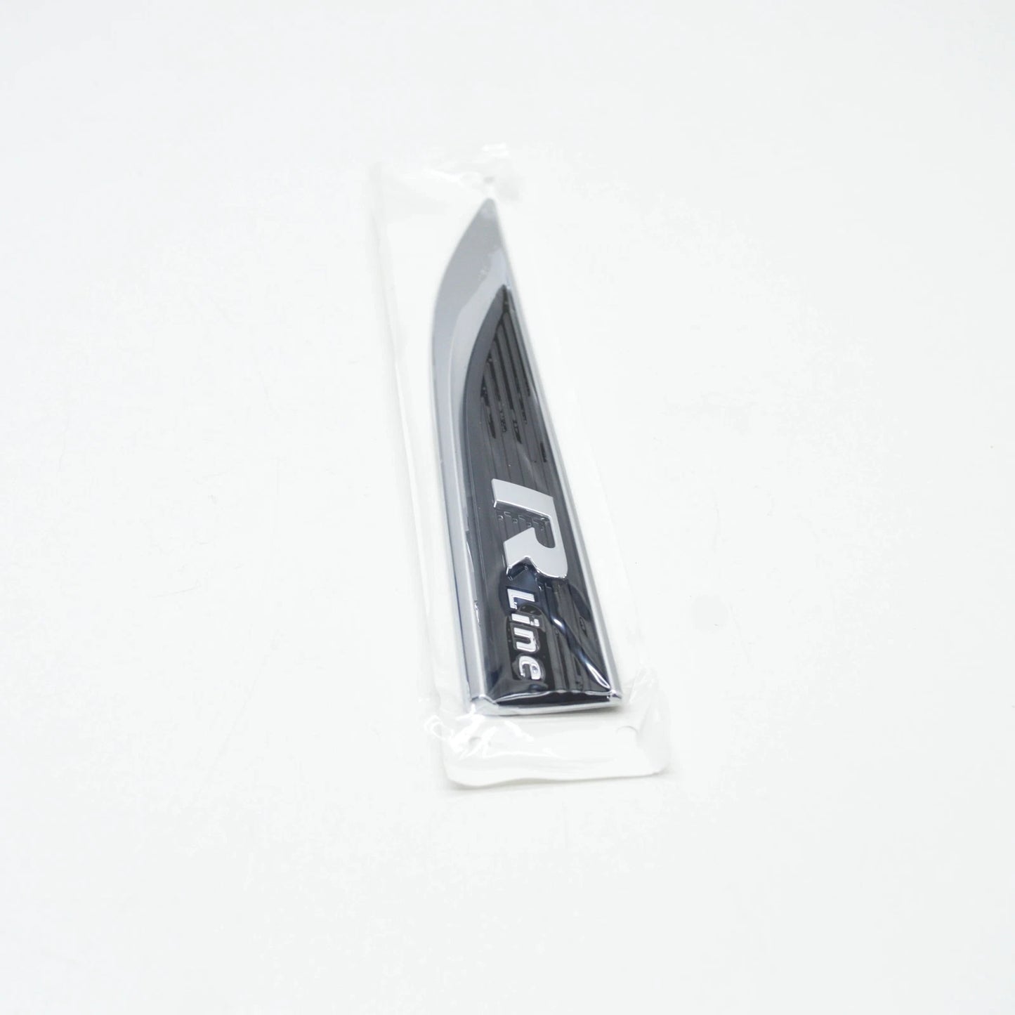 NEW VW JETTA MK7 A7 FRONT WING LEFT MANUFACTURER BADGE 17A853688FDPJ