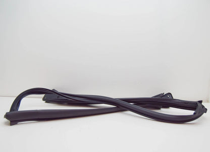 NEW MERCEDES-BENZ E CABRIO A207 WINDSHIELD SEALING FRAME A2076710120 ORIGINAL