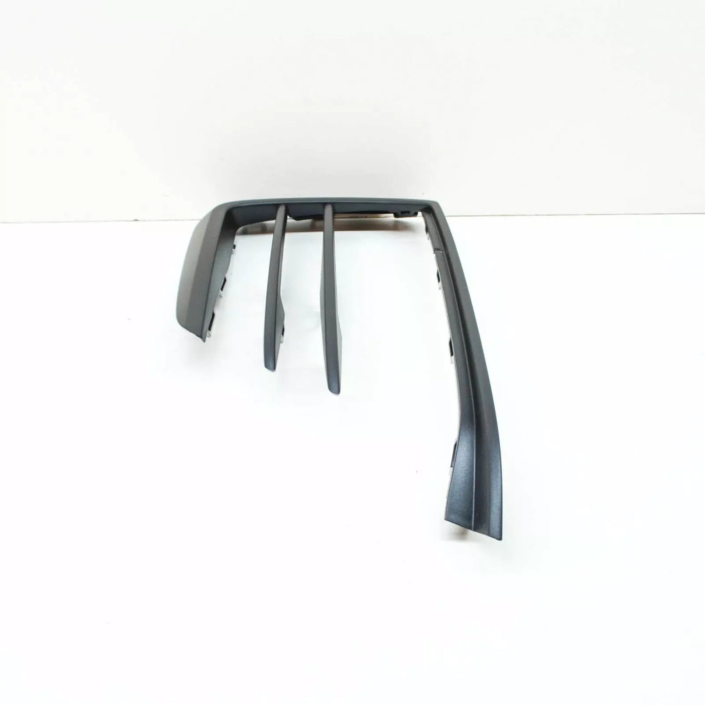 NEW VOLKSWAGEN GOLF MK7 GTI FRONT LEFT BUMPER GRILLE TRIM 5G0853665P9B9 ORIGINAL