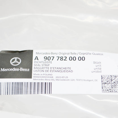 NEW MB SPRINTER W907 REAR LEFT BACK DOOR SEAL STRIP A9077820000