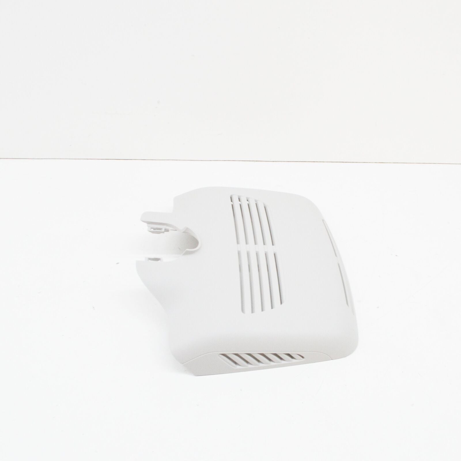 NEW MERCEDES-BENZ C-CLASS W205 RAIN SENSOR COVER A20582104007H52 ORIGINAL