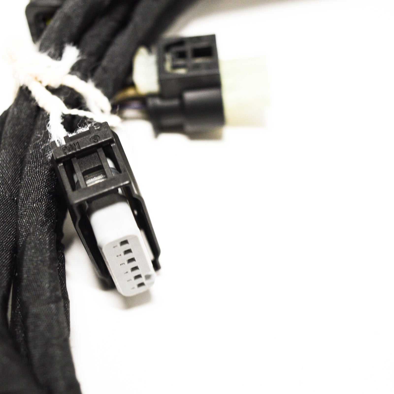 new mercedes-benz c-class w205 front pdc sensors wiring a205540643564 original