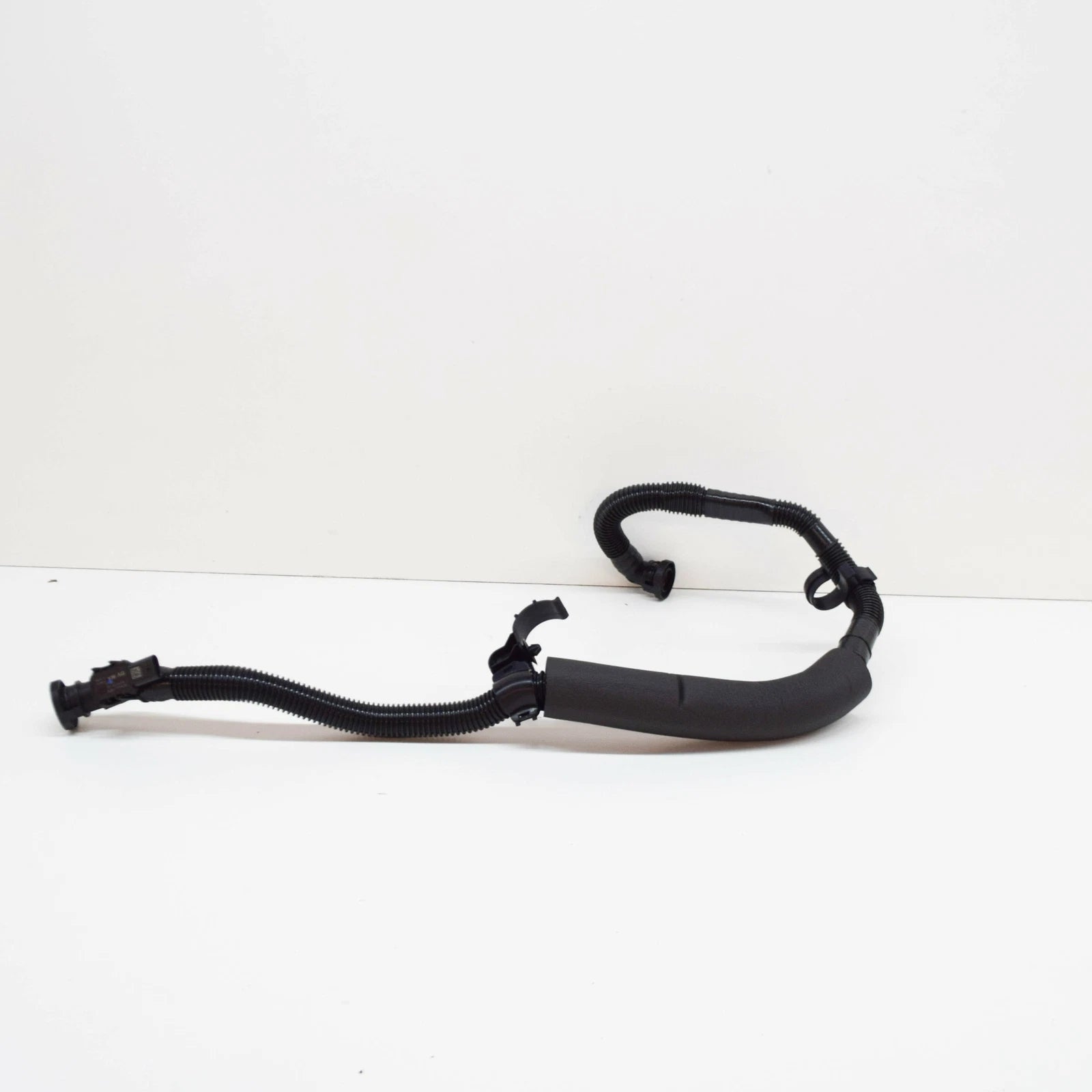 NEW VW PASSAT B8 SECONDARY AIR INJECTION PUMP HOSE 5C0131128E