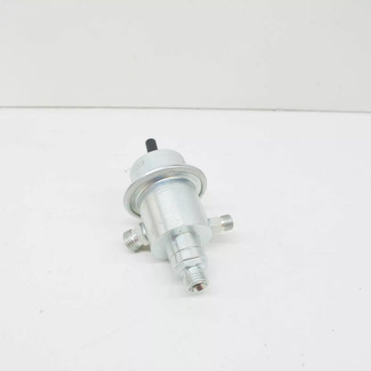 NEW MB E-CLASS W124 FUEL PRESSURE REGULATOR A0000780392 3.0 PETROL ORIGINAL