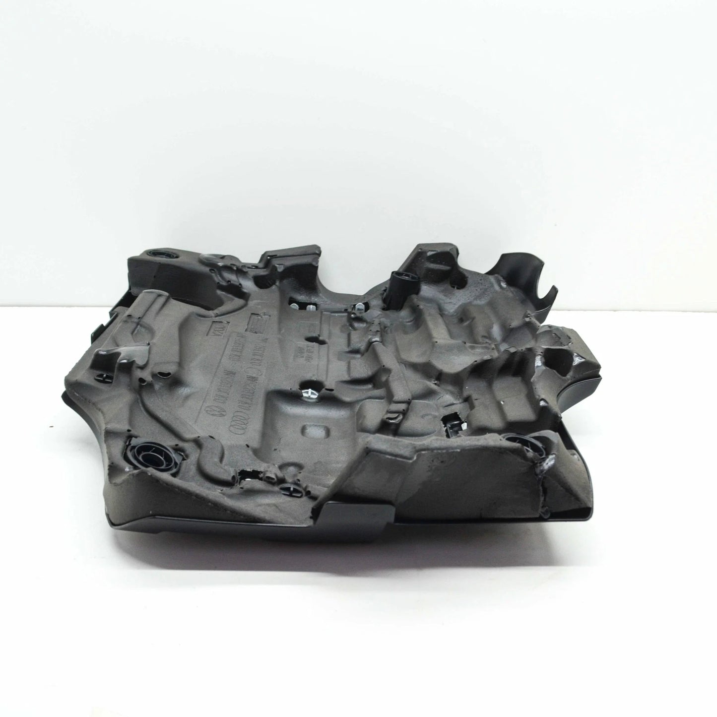 NEW VW BEETLE A5 ENGINE INTAKE MANIFOLD COVER 'VW' 'TDI' 03L103925AM ORIGINAL