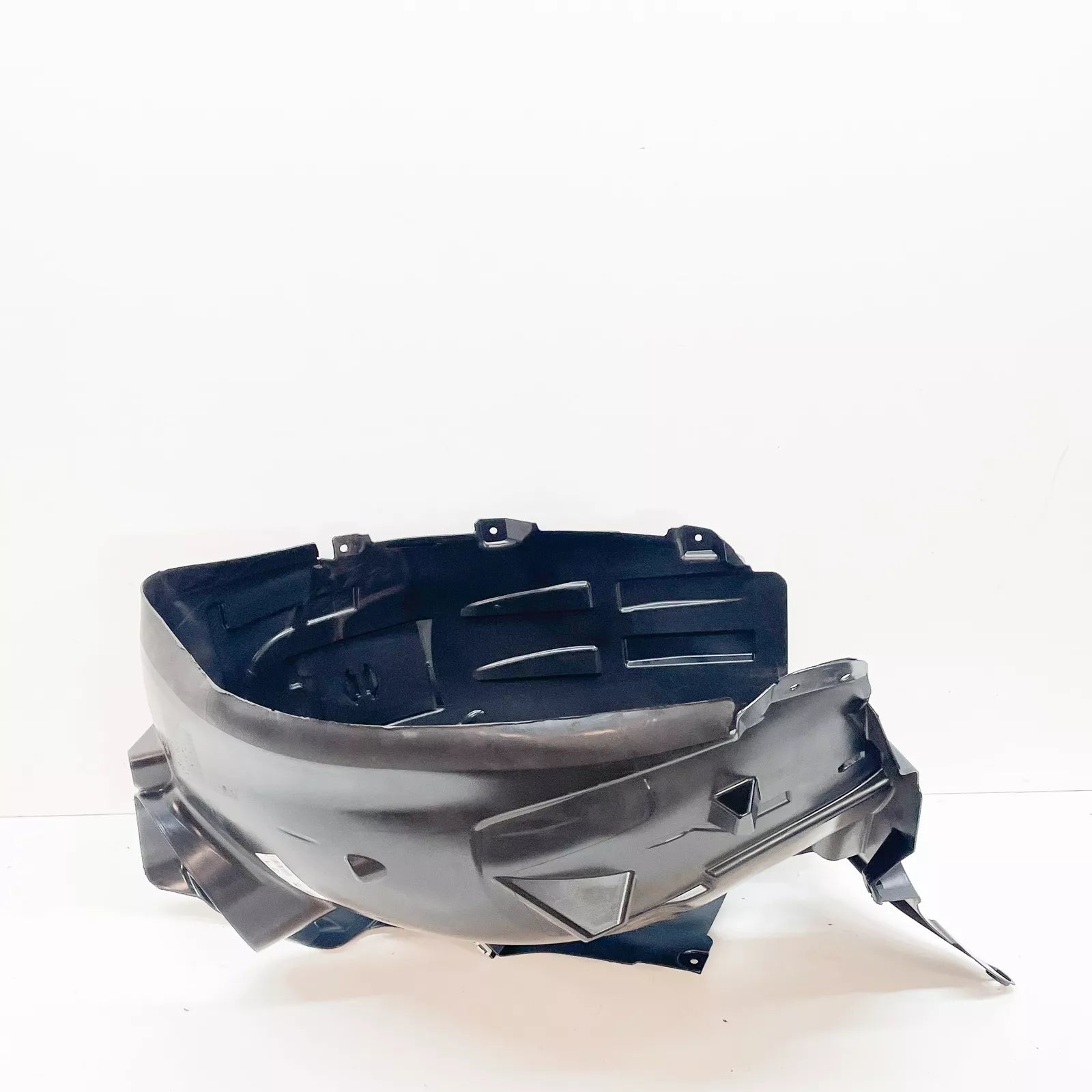 NEW MERCEDES-BENZ GLA X156 FRONT RIGHT WHEEL HOUSE COVERING A1566907400 ORIGINAL