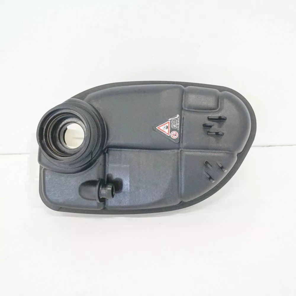 NEW MERCEDES-BENZ CLA C117 2.0I 155KW EXPANSION TANK A2465000049 ORIGINAL