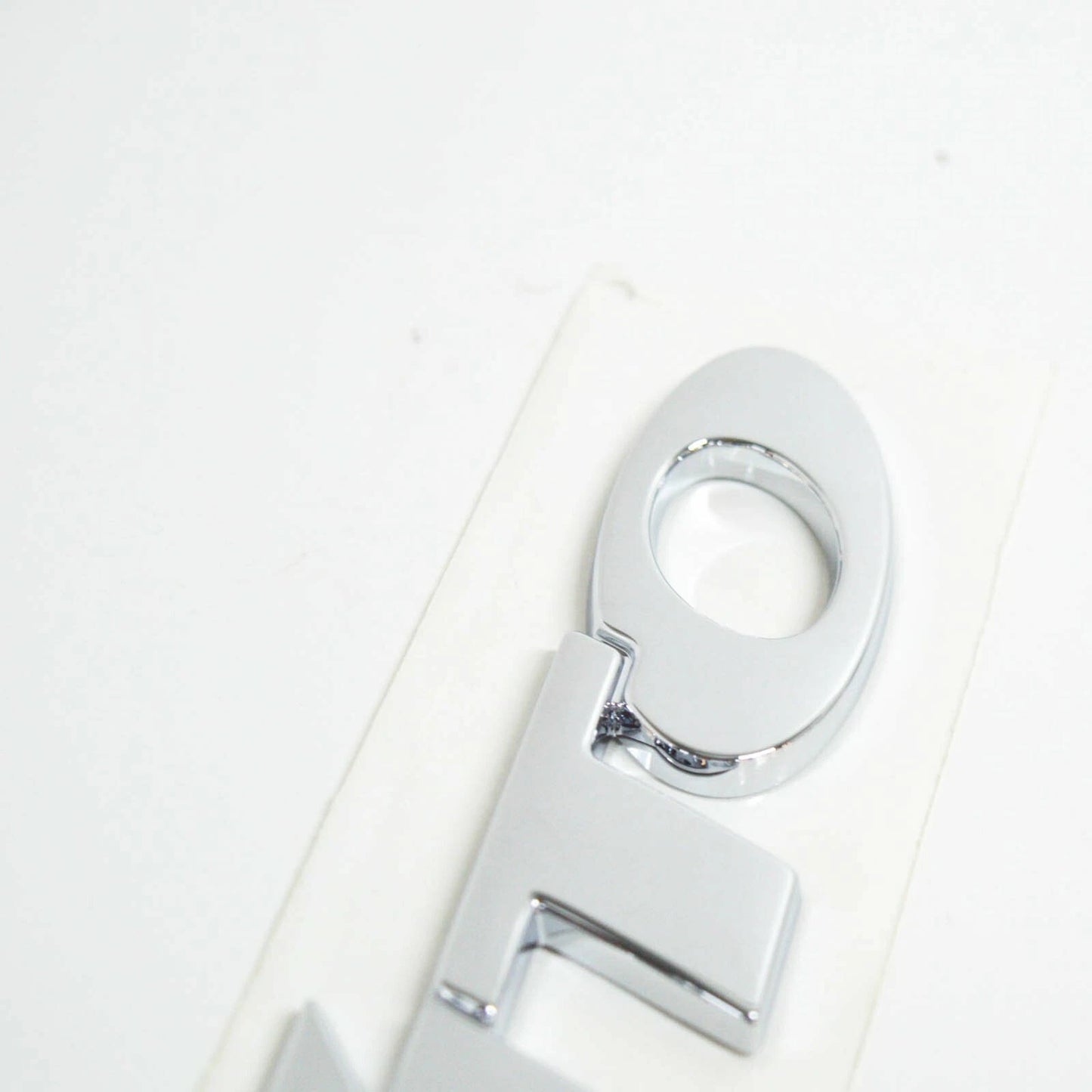 NEW MERCEDES-BENZ VITO W639 REAR EMBLEM NAME PLATE BAGDE A6398171400