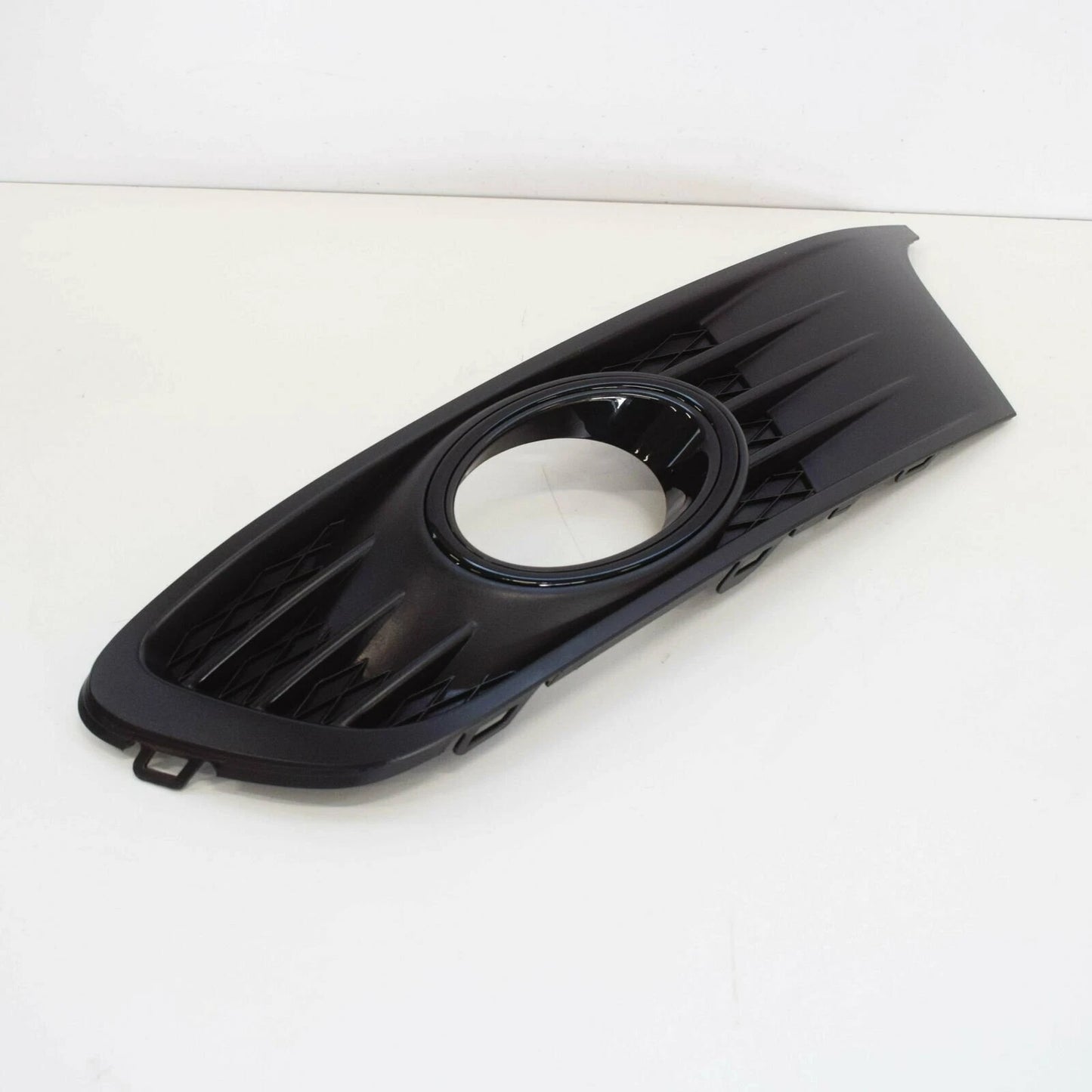 NEW VOLKSWAGEN EOS 1F7 1F8 FRONT BUMPER LEFT GRILLE 1Q0854661EQWA ORIGINAL