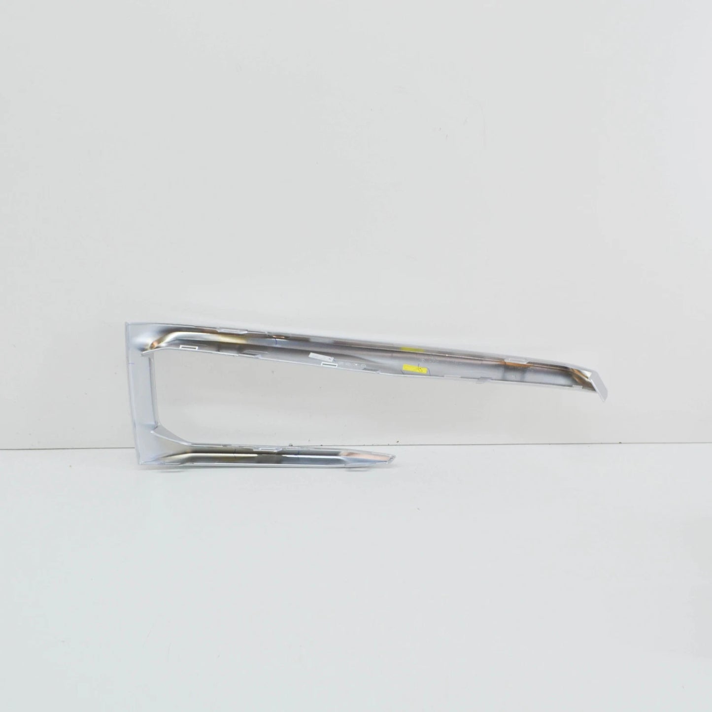 NEW BMW X5 G05 FRONT RIGHT FOG LIGHT TRIM 7449692 51117449692 ORIGINAL