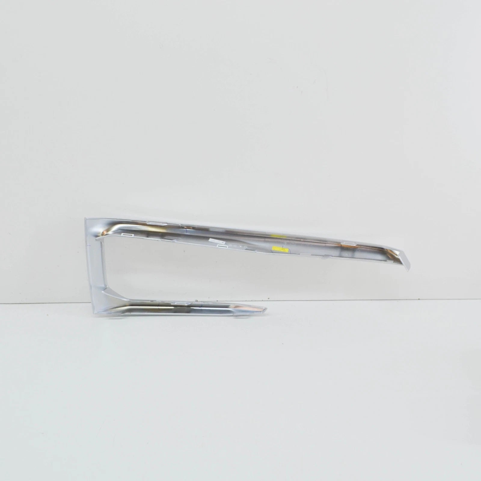 NEW BMW X5 G05 FRONT RIGHT FOG LIGHT TRIM 7449692 51117449692 ORIGINAL