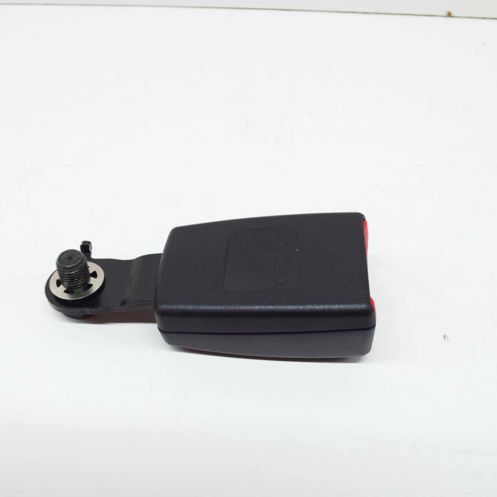 NEW AUDI Q7 4L REAR RIGHT OUTER SAFETY BELT LATCH 4L0857740J01C