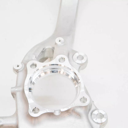 NEW AUDI Q7 4M FRONT LEFT STEERING KNUCKLE 4M0407253K ORIGINAL